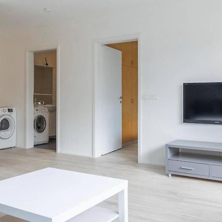 Cozy Apartment In Акурейри Экстерьер фото