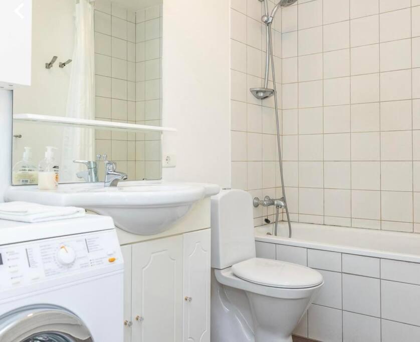 Cozy Apartment In Акурейри Экстерьер фото